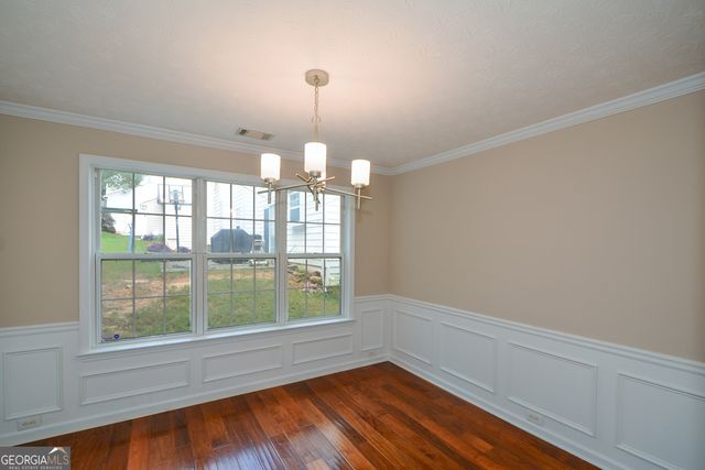 1045 Winthrope Chase Drive, Alpharetta, GA 30009