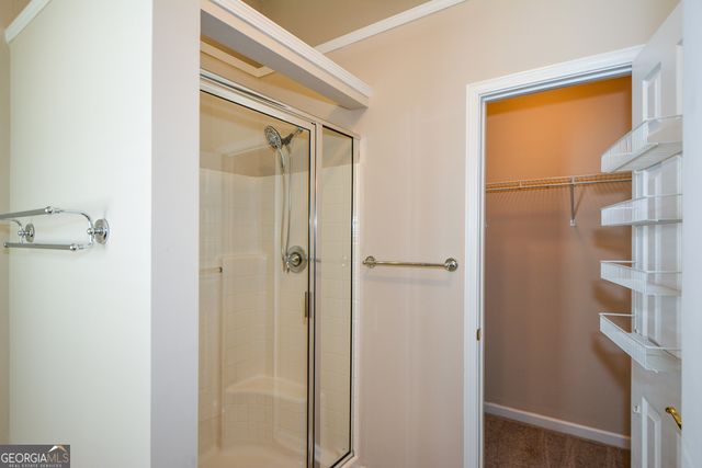 1045 Winthrope Chase Drive, Alpharetta, GA 30009