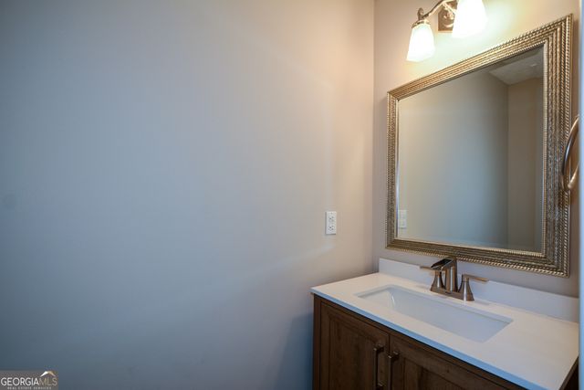 1045 Winthrope Chase Drive, Alpharetta, GA 30009