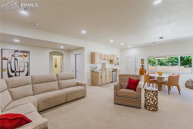 10180 CLOVERCREST Drive, Colorado Springs, CO 80920