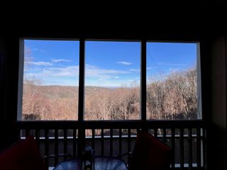 1102 SKI VIEW DR UNIT 206 Drive, Gatlinburg, TN 37738
