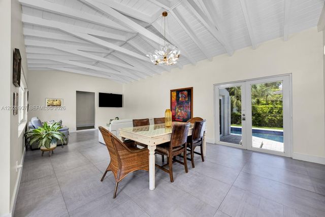 6610 Santona St, Coral Gables, FL 33146