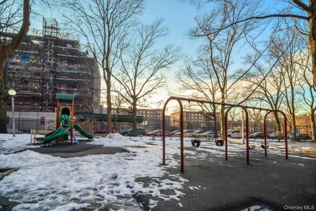 33-44 Junction Blvd 5V, Jackson Heights, NY 11372