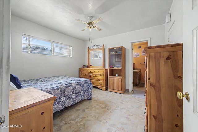 1823 W CAMPBELL Avenue, Phoenix, AZ 85015