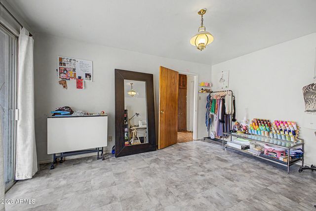 1823 W CAMPBELL Avenue, Phoenix, AZ 85015