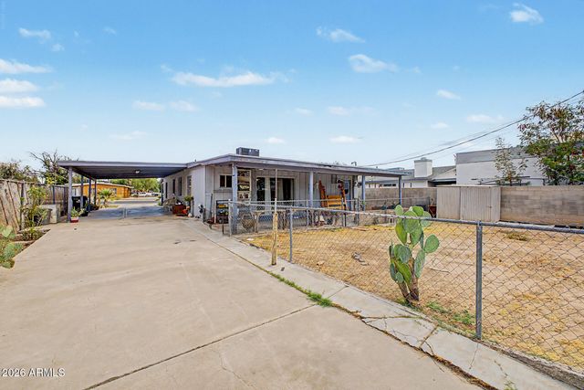 1823 W CAMPBELL Avenue, Phoenix, AZ 85015