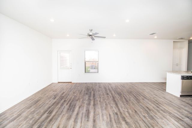 6914 21st Street, Lubbock, TX 79407