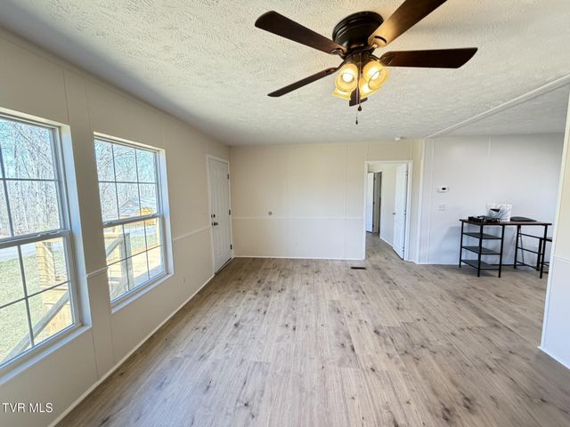 12030 Driffield Drive, Coeburn, VA 24230