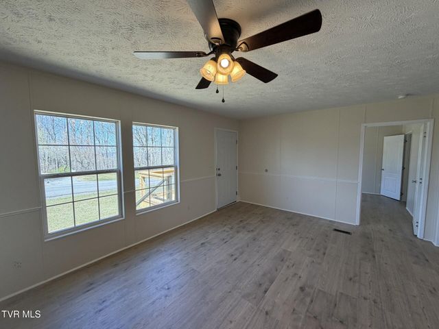 12030 Driffield Drive, Coeburn, VA 24230
