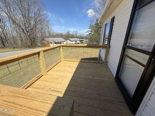 12030 Driffield Drive, Coeburn, VA 24230