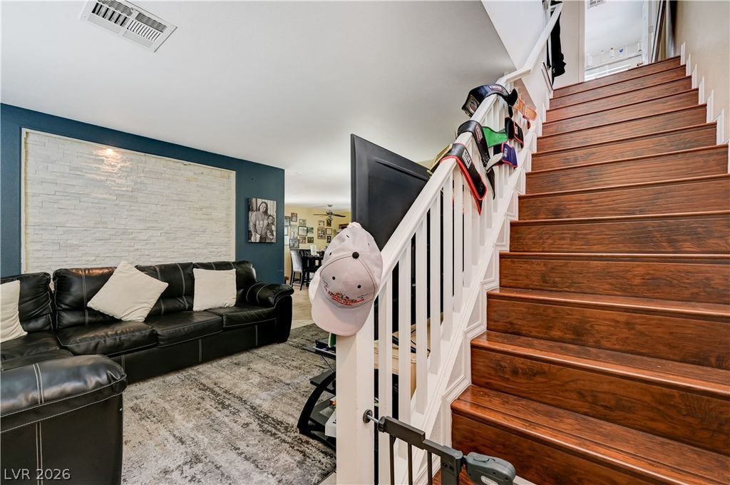 8325 Haven Cove Avenue, Las Vegas, NV 89113 — exterior