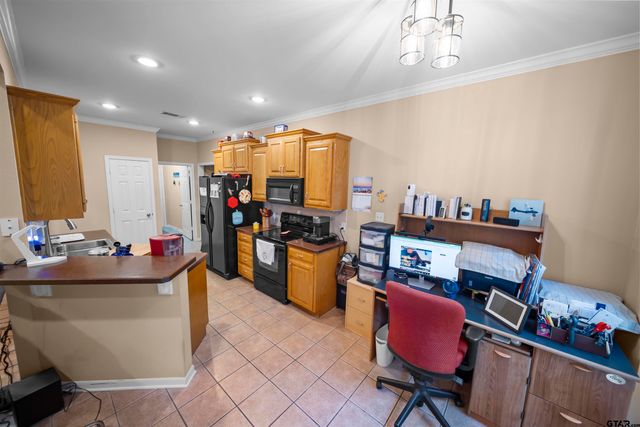 16980 Mary Martin Dr, Flint, TX 75762