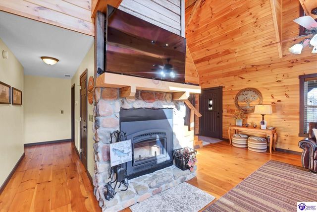 184 Furnace Branch Road, Bee Spring, KY 42207