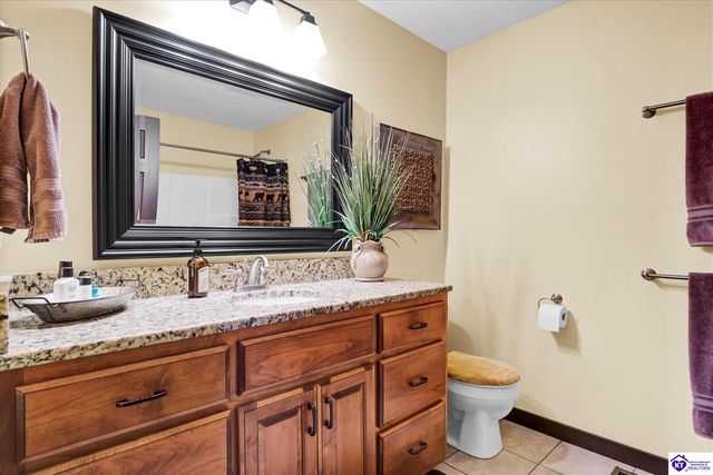 184 Furnace Branch Road, Bee Spring, KY 42207