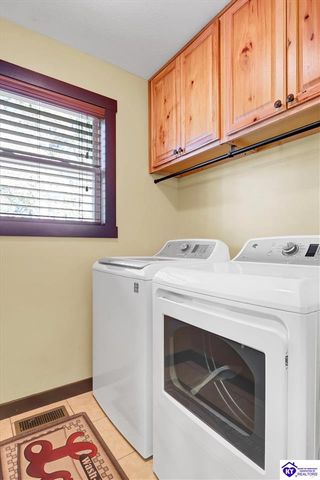 184 Furnace Branch Road, Bee Spring, KY 42207