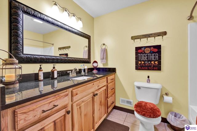 184 Furnace Branch Road, Bee Spring, KY 42207