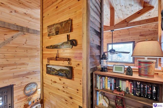 184 Furnace Branch Road, Bee Spring, KY 42207