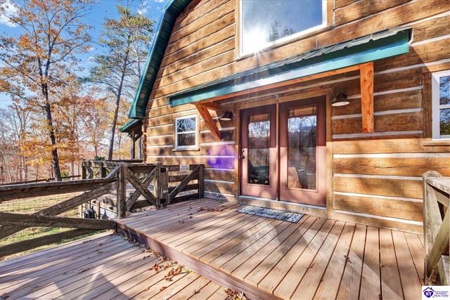 184 Furnace Branch Road, Bee Spring, KY 42207