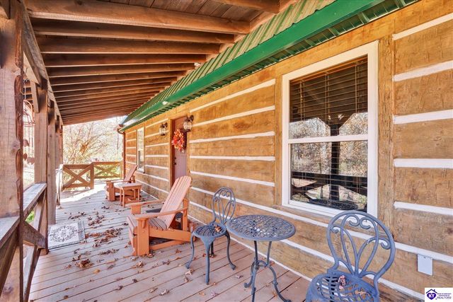 184 Furnace Branch Road, Bee Spring, KY 42207