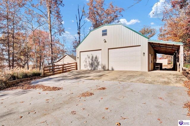 184 Furnace Branch Road, Bee Spring, KY 42207