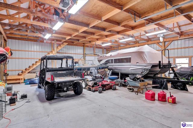 184 Furnace Branch Road, Bee Spring, KY 42207