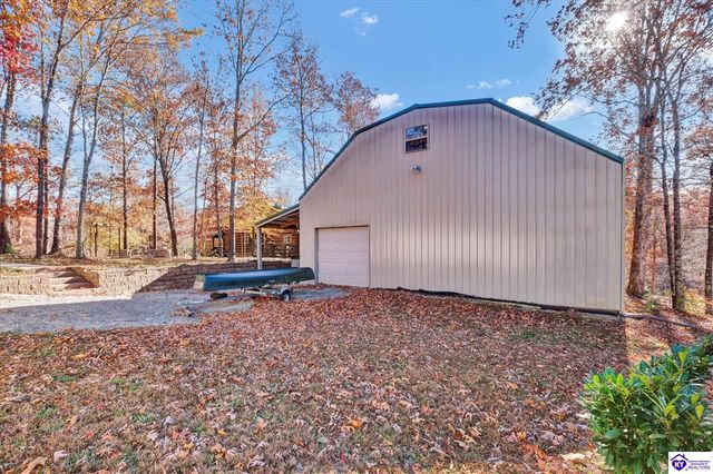 184 Furnace Branch Road, Bee Spring, KY 42207