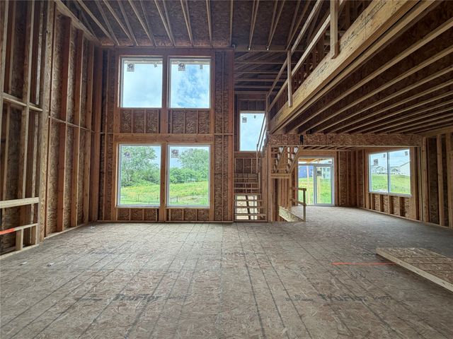 372 Napoli Avenue, West Des Moines, IA 50266