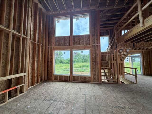 372 Napoli Avenue, West Des Moines, IA 50266