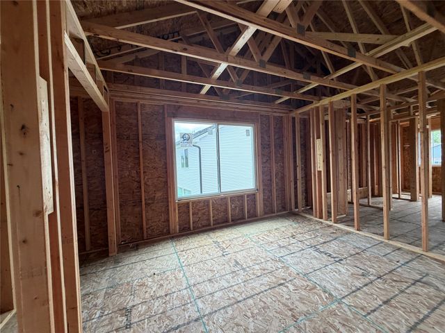 372 Napoli Avenue, West Des Moines, IA 50266