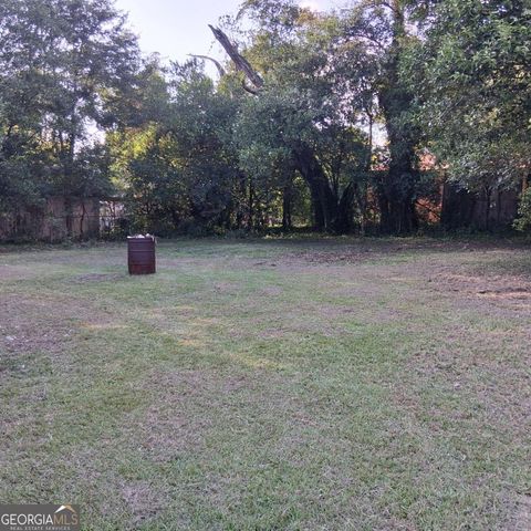 3435 Hillcrest Road, Macon, GA 31204