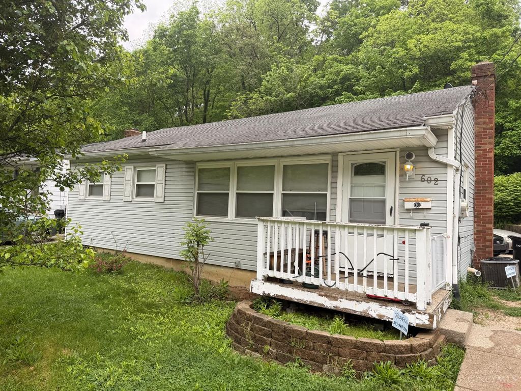 602 Fairbanks Avenue, Cincinnati, OH 45205
