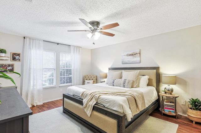 1016 Ridgetop Drive, Justin, TX 76247