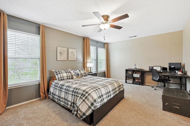 1016 Ridgetop Drive, Justin, TX 76247