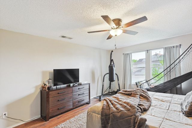 1016 Ridgetop Drive, Justin, TX 76247