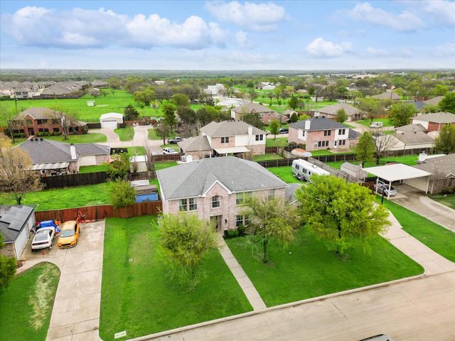 1016 Ridgetop Drive, Justin, TX 76247