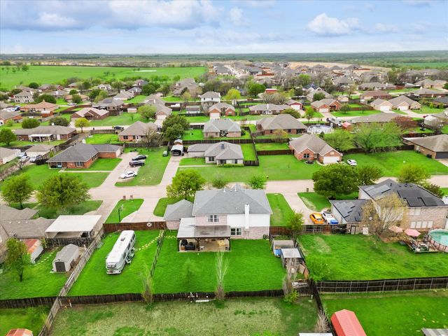 1016 Ridgetop Drive, Justin, TX 76247
