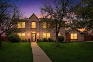 1016 Ridgetop Drive, Justin, TX 76247