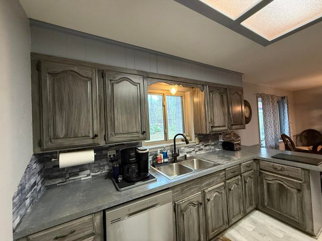 587 HEMLOCK RD, Gilmer, TX 75644