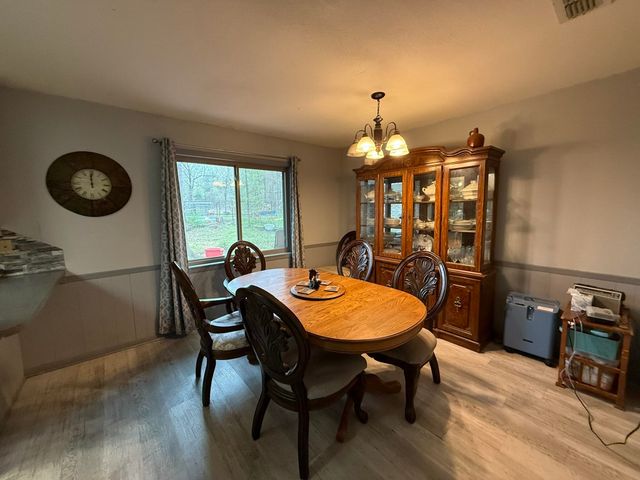 587 HEMLOCK RD, Gilmer, TX 75644