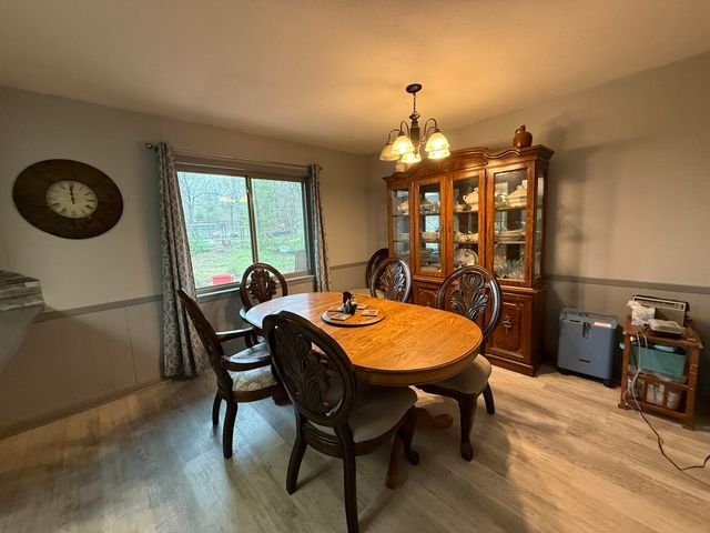 587 HEMLOCK RD, Gilmer, TX 75644