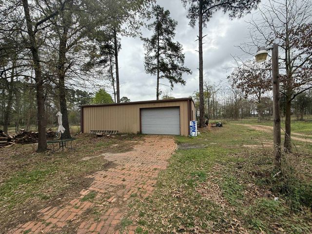 587 HEMLOCK RD, Gilmer, TX 75644
