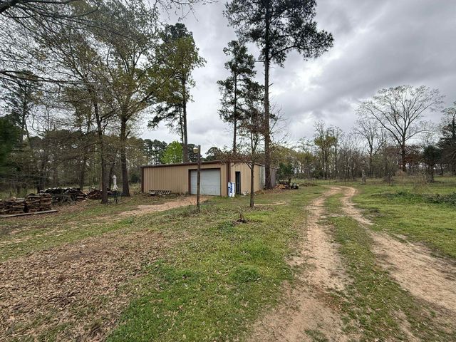 587 HEMLOCK RD, Gilmer, TX 75644