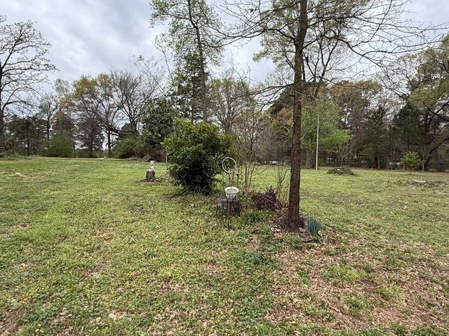 587 HEMLOCK RD, Gilmer, TX 75644