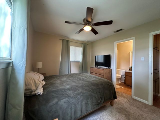1602 Sagebrush DR, Round Rock, TX 78681