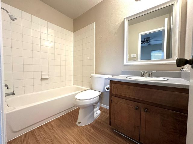 1602 Sagebrush DR, Round Rock, TX 78681