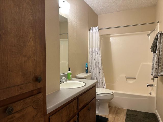 1602 Sagebrush DR, Round Rock, TX 78681