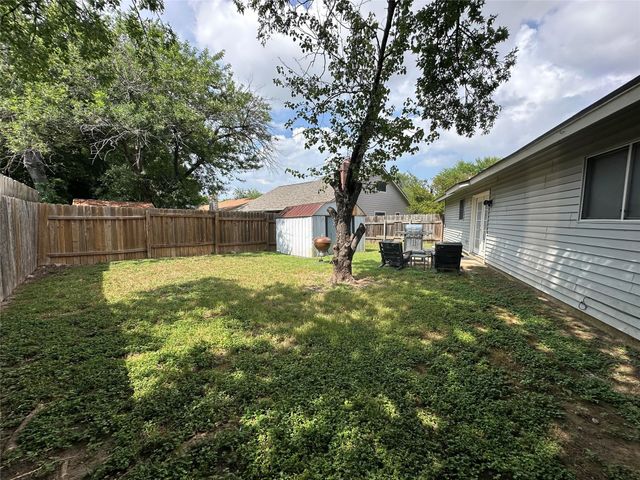 1602 Sagebrush DR, Round Rock, TX 78681