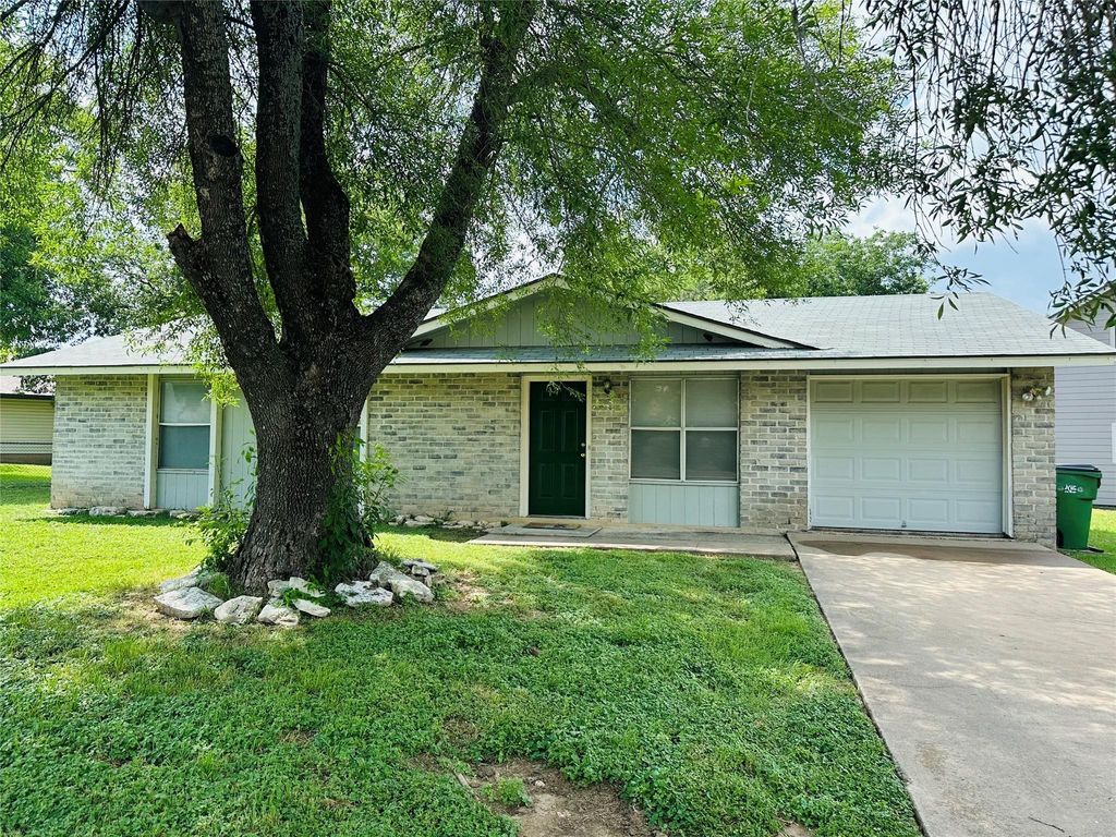 1602 Sagebrush DR, Round Rock, TX 78681