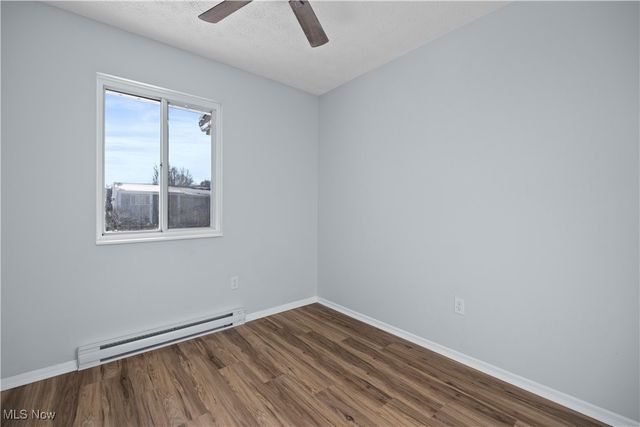 134 California Avenue, Elyria, OH 44035