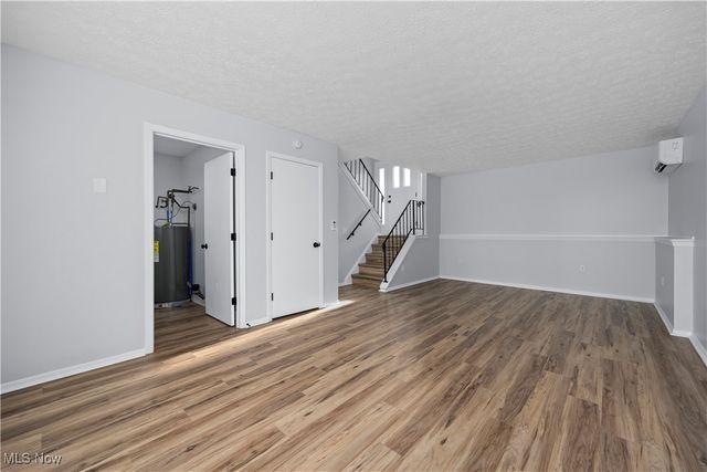 134 California Avenue, Elyria, OH 44035